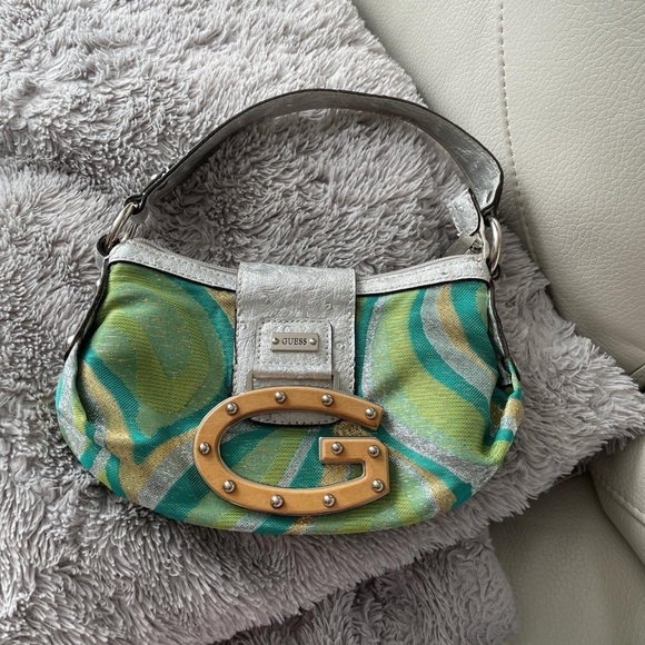 Mini Guess Bag - Picture 1 of 3